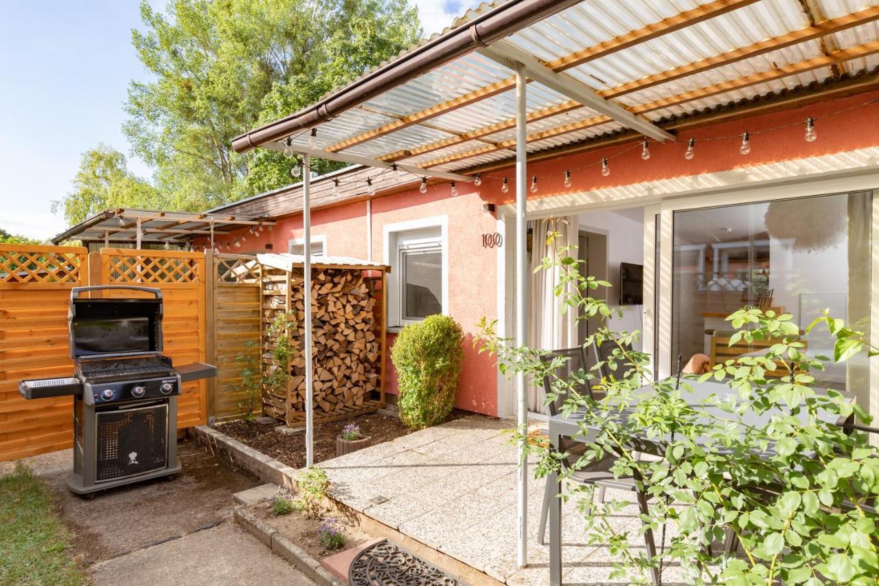 Gemutliches Tinyhouse Bungalow Mit Kamin & Sauna Am See Иоахимсталь Экстерьер фото